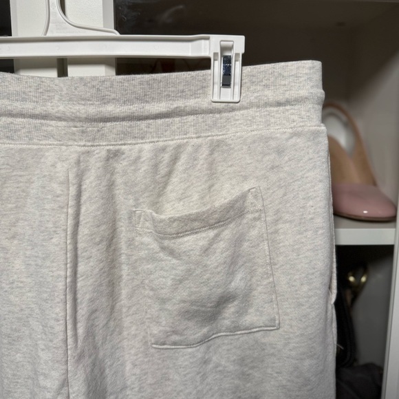 NWOT American Eagle Outfitters Light Gray Wide Leg Pants Women’s Size Large - Picture 10 of 12